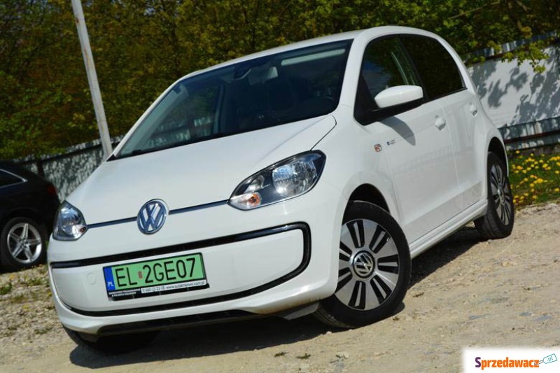 Volkswagen   Hatchback 2014 benzyna - Na sprzedaż za 44 900 zł - Łódź