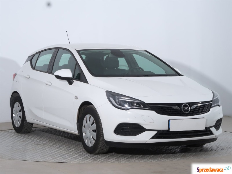 Opel Astra  Hatchback 2020,  1.2 benzyna - Na sprzedaż za 45 527 zł - Gdańsk