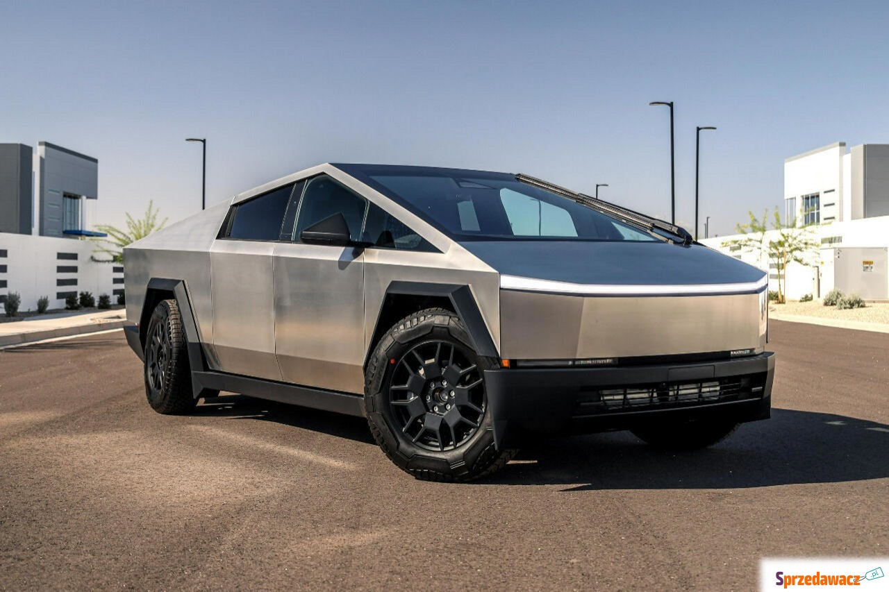 Tesla 2024