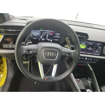 Audi RS3  Sedan/Limuzyna 2023,  2.5 benzyna, automat - Na sprzedaż za 329 640 zł - Katowice - zdjęcie 9