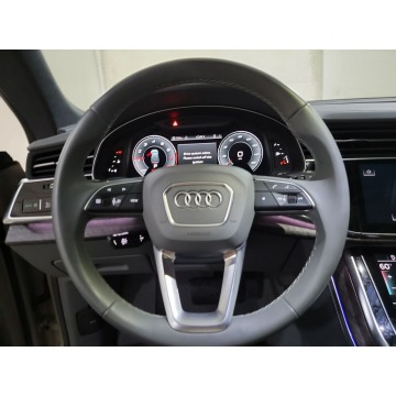 Audi Q8  SUV 2023,  3.0 benzyna, automat - Na sprzedaż za 287 820 zł - Katowice - zdjęcie 9