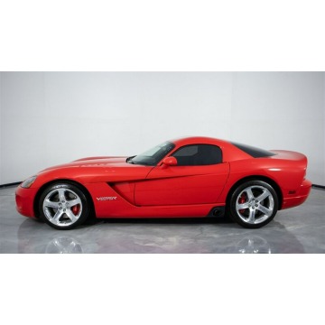 Dodge Viper  Coupe/Sportowy 2006,  8.4 benzyna - Na sprzedaż za 359 160 zł - Katowice - zdjęcie 7