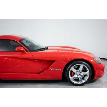 Dodge Viper  Coupe/Sportowy 2006,  8.4 benzyna - Na sprzedaż za 359 160 zł - Katowice - zdjęcie 11