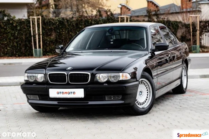 BMW Seria 7  Sedan/Limuzyna 2001,  5.4 benzyna - Na sprzedaż za 55 900 zł - Radom