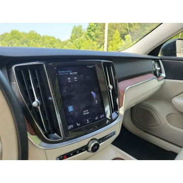 Volvo   Sedan/Limuzyna 2022,  2.0 hybryda, automat - Na sprzedaż za 162 360 zł - Katowice - zdjęcie 10