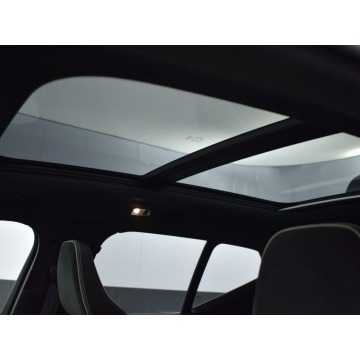 Volvo   SUV 2022,  2.0 benzyna, automat - Na sprzedaż za 151 290 zł - Katowice - zdjęcie 10