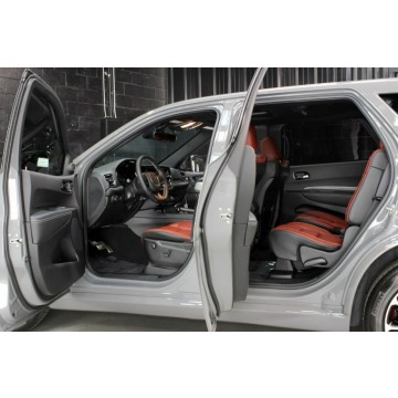 Dodge Durango  SUV 2023,  6.2 benzyna, automat - Na sprzedaż za 467 400 zł - Katowice - zdjęcie 10