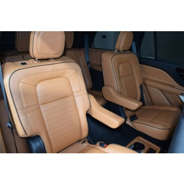 Lincoln   SUV 2023,  3.0 benzyna, automat - Na sprzedaż za 393 600 zł - Katowice - zdjęcie 12