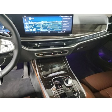 BMW X7  SUV 2023,  3.0 hybryda, automat - Na sprzedaż za 306 270 zł - Katowice - zdjęcie 10