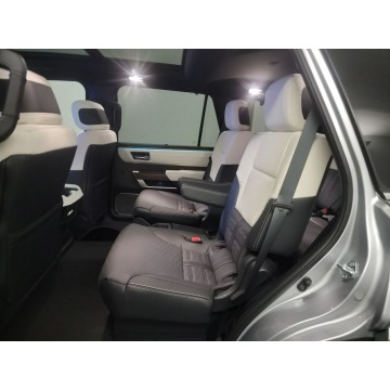 Toyota Sequoia  SUV 2023,  3.4 hybryda, automat - Na sprzedaż za 341 940 zł - Katowice - zdjęcie 11