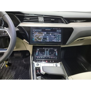 Audi Q8  SUV 2023 elektryczny, automat - Na sprzedaż za 343 170 zł - Katowice - zdjęcie 10