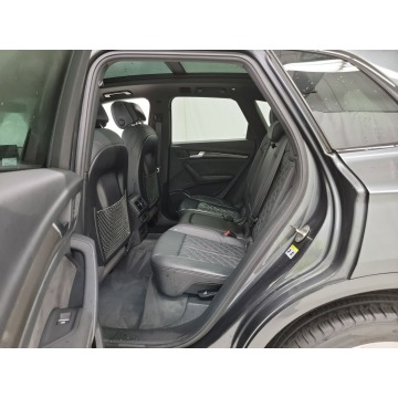 Audi SQ5  SUV 2020,  3.0 benzyna, automat - Na sprzedaż za 175 767 zł - Katowice - zdjęcie 9