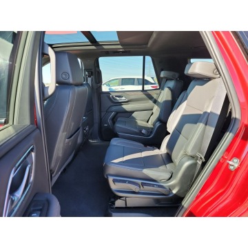 Chevrolet Tahoe  SUV 2023,  6.2 benzyna, automat - Na sprzedaż za 316 110 zł - Katowice - zdjęcie 11