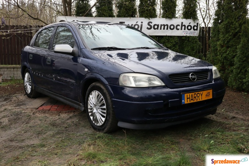Opel Astra  Hatchback 2000,  1.4 - Na sprzedaż za 2 100,00 zł - Warszawa