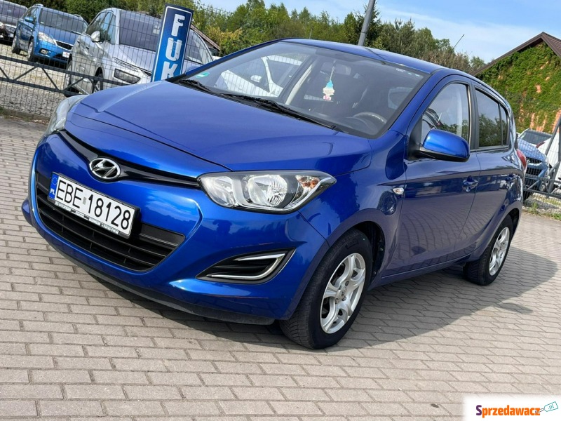 Hyundai i20  Hatchback 2013,  1.3 benzyna - Na sprzedaż za 22 900 zł - Zduńska Wola