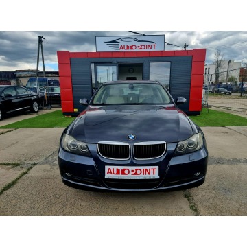 BMW Seria 3  Kombi 2007,  2.0 benzyna+LPG, automat - Na sprzedaż za 14 900 zł - Kraków - zdjęcie 2