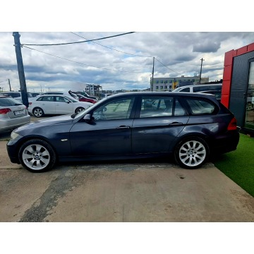 BMW Seria 3  Kombi 2007,  2.0 benzyna+LPG, automat - Na sprzedaż za 14 900 zł - Kraków - zdjęcie 8