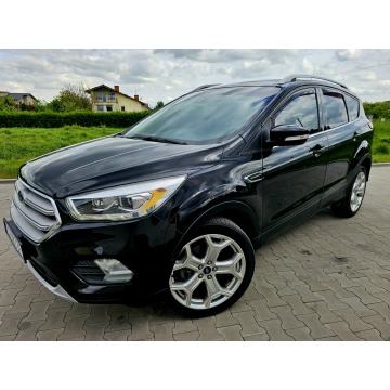 Ford Kuga  SUV 2019,  2.0 benzyna, automat - Na sprzedaż za 69 555 zł - Grudziądz - zdjęcie 3