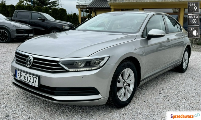 Volkswagen Passat - Salon PL,LED,Navi,PDC,Ser... - Samochody osobowe - Kamienna Góra