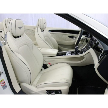 Bentley Continental GT  Kabriolet 2021,  4.0 benzyna, automat - Na sprzedaż za 762 600 zł - Katowice - zdjęcie 10
