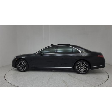 Mercedes - Benz S-klasa  Sedan/Limuzyna 2023,  3.0 benzyna, automat - Na sprzedaż za 431 730 zł - Katowice - zdjęcie 9