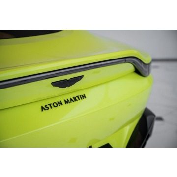 Aston Martin V12 Vantage  Coupe/Sportowy 2020,  4.0 benzyna, automat - Na sprzedaż za 387 450 zł - Katowice - zdjęcie 9