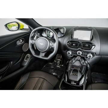 Aston Martin V12 Vantage  Coupe/Sportowy 2020,  4.0 benzyna, automat - Na sprzedaż za 387 450 zł - Katowice - zdjęcie 10