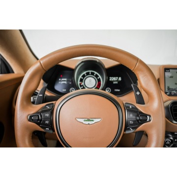Aston Martin V8  Kabriolet 2019,  4.0 benzyna, automat - Na sprzedaż za 584 250 zł - Katowice - zdjęcie 9