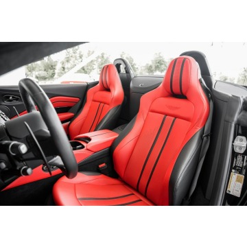 Aston Martin V8  Kabriolet 2021,  4.0 benzyna, automat - Na sprzedaż za 824 100 zł - Katowice - zdjęcie 9