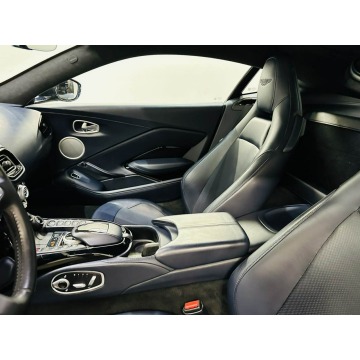Aston Martin V8  Coupe/Sportowy 2020,  4.0 benzyna, automat - Na sprzedaż za 375 150 zł - Katowice - zdjęcie 10