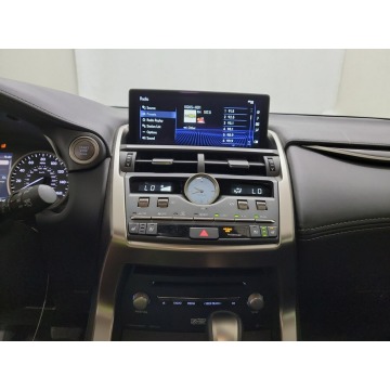 Lexus NX  SUV 2021,  2.0 benzyna, automat - Na sprzedaż za 195 570 zł - Katowice - zdjęcie 10