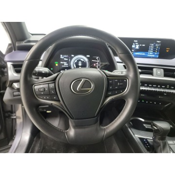 Lexus UX  SUV 2021,  2.0 hybryda, automat - Na sprzedaż za 143 910 zł - Katowice - zdjęcie 9