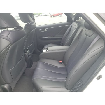 Toyota   Sedan/Limuzyna 2016 elektryczny, automat - Na sprzedaż za 40 590 zł - Katowice - zdjęcie 11