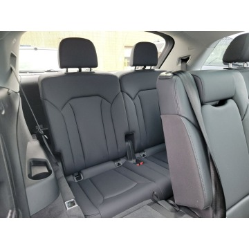 Audi Q7  SUV 2022,  3.0 benzyna, automat - Na sprzedaż za 175 890 zł - Katowice - zdjęcie 9