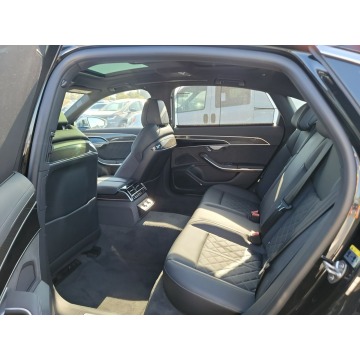 Audi S8  Sedan/Limuzyna 2023,  4.0 benzyna, automat - Na sprzedaż za 489 540 zł - Katowice - zdjęcie 11