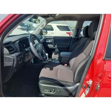 Toyota 4-Runner  SUV 2023,  4.0 benzyna, automat - Na sprzedaż za 182 040 zł - Katowice - zdjęcie 9