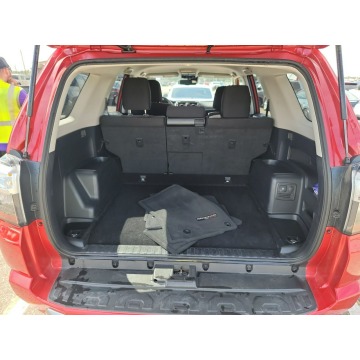 Toyota 4-Runner  SUV 2023,  4.0 benzyna, automat - Na sprzedaż za 182 040 zł - Katowice - zdjęcie 11