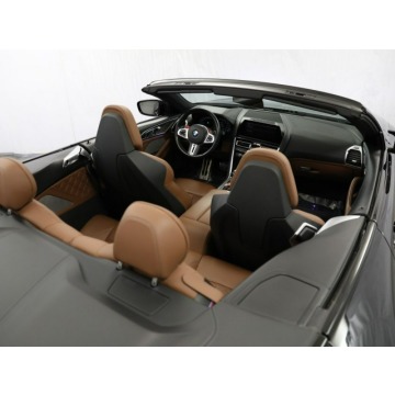 BMW M8  Kabriolet 2022,  4.4 benzyna, automat - Na sprzedaż za 436 650 zł - Katowice - zdjęcie 9