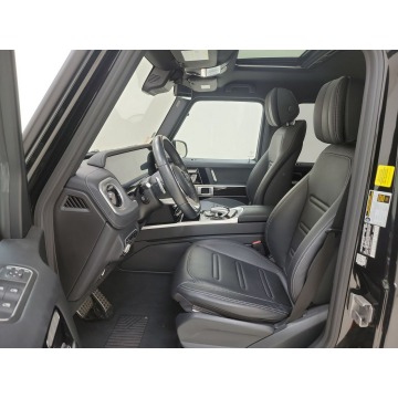 Mercedes - Benz G-klasa  SUV 2021,  4.0 benzyna, automat - Na sprzedaż za 528 900 zł - Katowice - zdjęcie 9