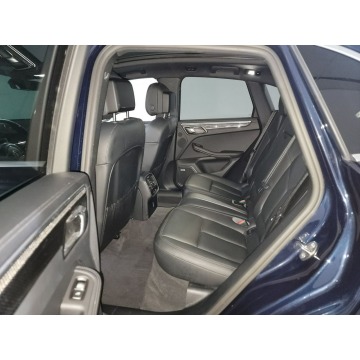 Porsche Macan  SUV 2021,  2.9 benzyna, automat - Na sprzedaż za 241 080 zł - Katowice - zdjęcie 9