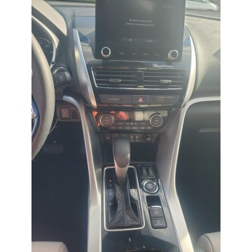 Mitsubishi Eclipse Cross  SUV 2023,  1.5 benzyna, automat - Na sprzedaż za 130 134 zł - Katowice - zdjęcie 10