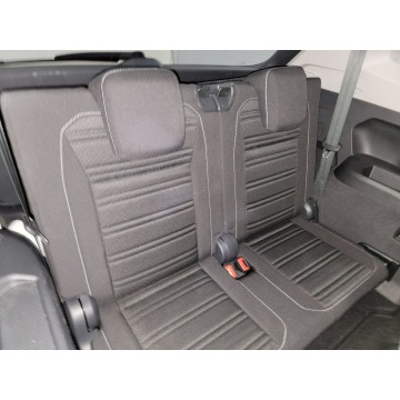 Volkswagen Tiguan  SUV 2023,  2.0 benzyna, automat - Na sprzedaż za 167 280 zł - Katowice - zdjęcie 12