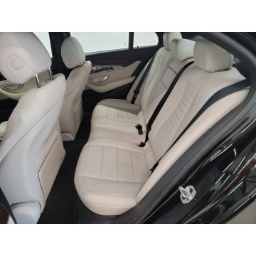 Mercedes - Benz E-klasa  Sedan/Limuzyna 2022,  2.0 benzyna, automat - Na sprzedaż za 178 350 zł - Katowice - zdjęcie 10