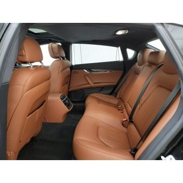 Maserati Quattroporte  Sedan/Limuzyna 2019,  3.0 benzyna, automat - Na sprzedaż za 122 262 zł - Katowice - zdjęcie 9
