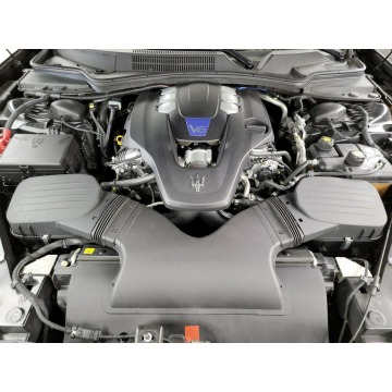 Maserati Quattroporte  Sedan/Limuzyna 2019,  3.0 benzyna, automat - Na sprzedaż za 122 262 zł - Katowice - zdjęcie 10