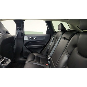 Volvo   SUV 2023,  2.0 hybryda, automat - Na sprzedaż za 152 520 zł - Katowice - zdjęcie 9