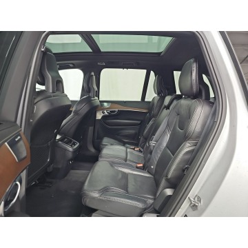 Volvo   SUV 2017,  2.0 benzyna, automat - Na sprzedaż za 68 880 zł - Katowice - zdjęcie 10
