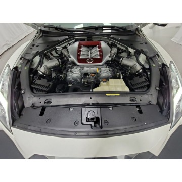 Nissan GT-R  Coupe/Sportowy 2018,  3.8 benzyna, automat - Na sprzedaż za 345 630 zł - Katowice - zdjęcie 9