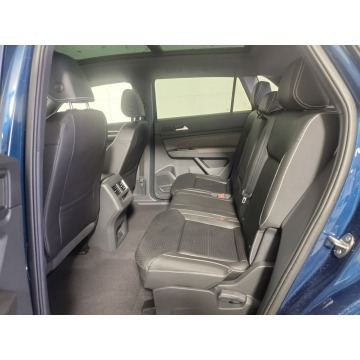 Volkswagen Atlas  SUV 2023,  3.6 benzyna, automat - Na sprzedaż za 130 380 zł - Katowice - zdjęcie 10