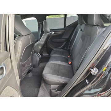 Volvo   SUV 2022 elektryczny, automat - Na sprzedaż za 115 620 zł - Katowice - zdjęcie 9